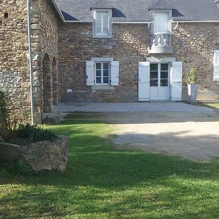 Un Air De Famille Villa Mauvezin  Eksteriør billede
