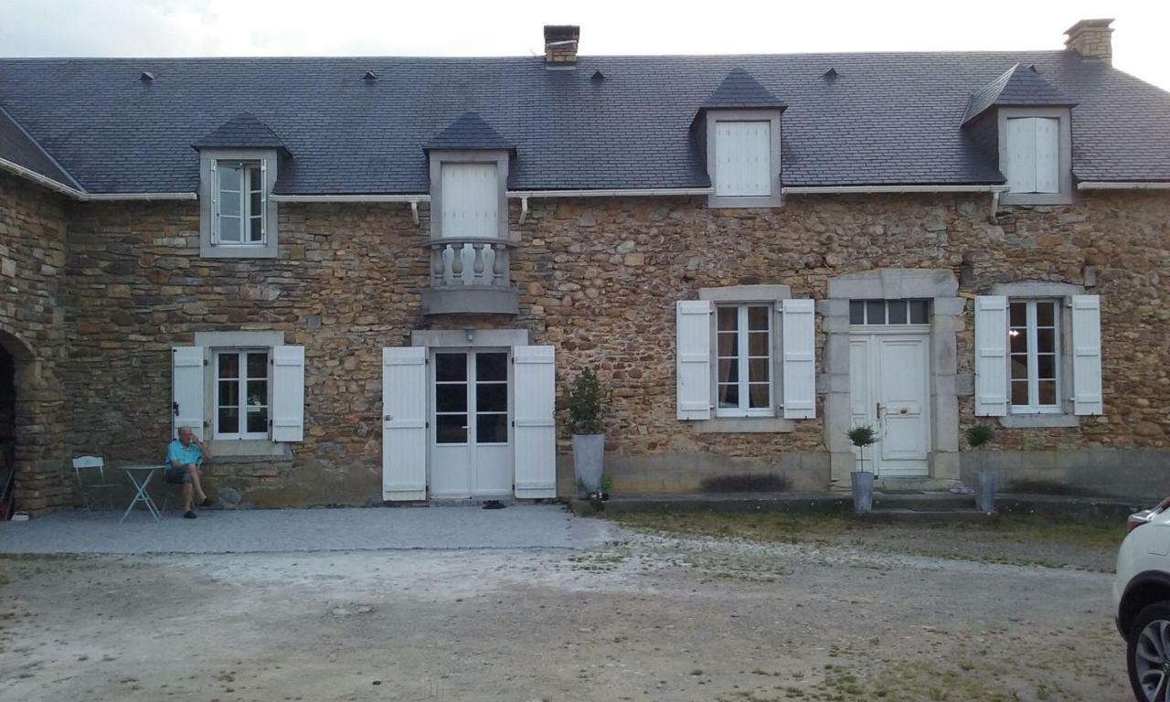 Un Air De Famille Villa Mauvezin  Eksteriør billede